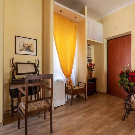 Elegante Appartamento Centrale Rome Exterior photo