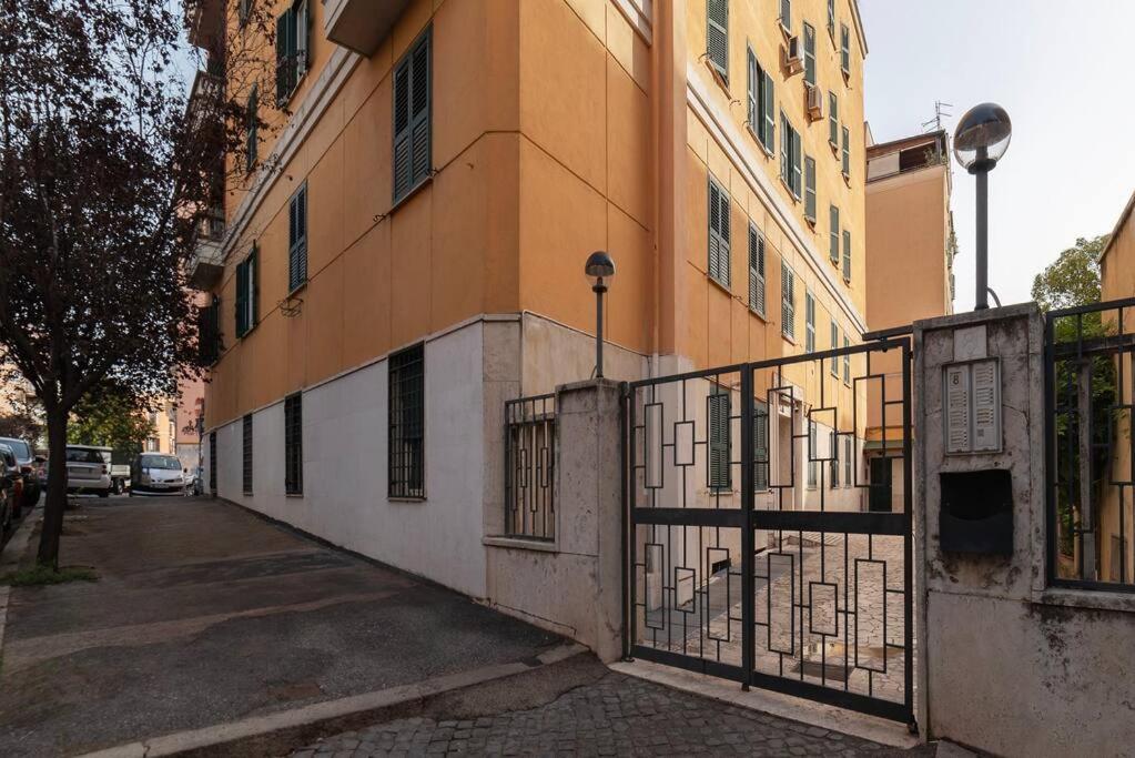 Elegante Appartamento Centrale Rome Exterior photo